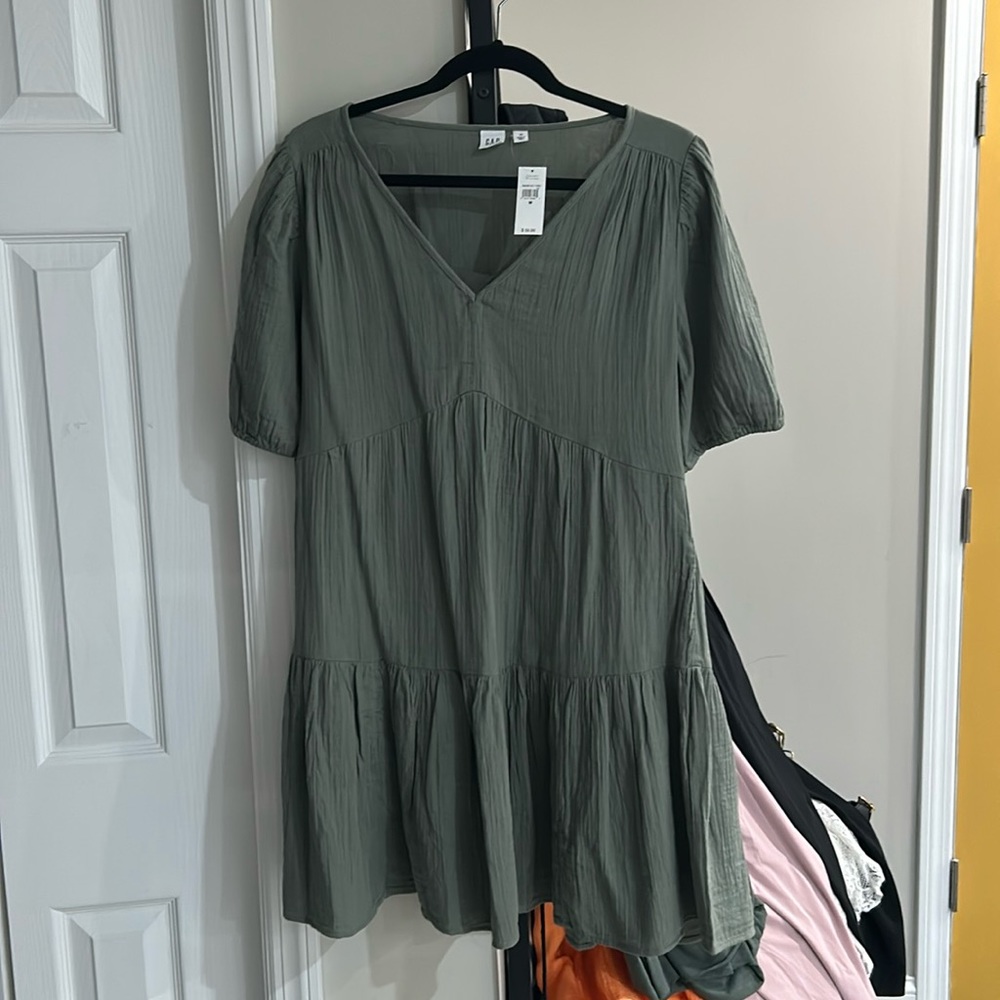GAP short sleeve forest green dress NWT